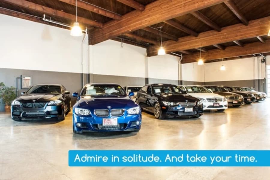 Showroom wide-angle interior view